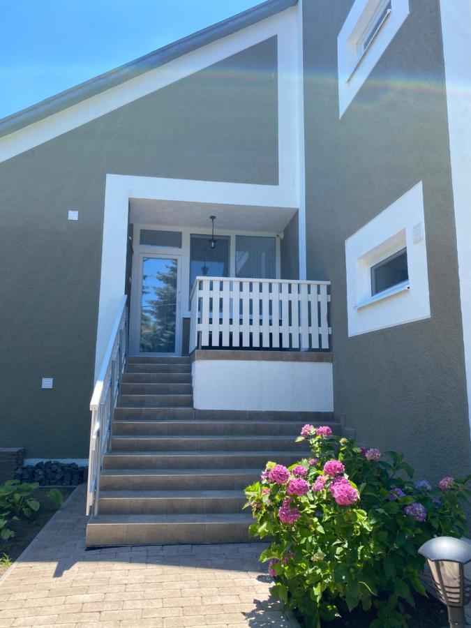 Orosháza Spirit Homes Apartments מראה חיצוני תמונה