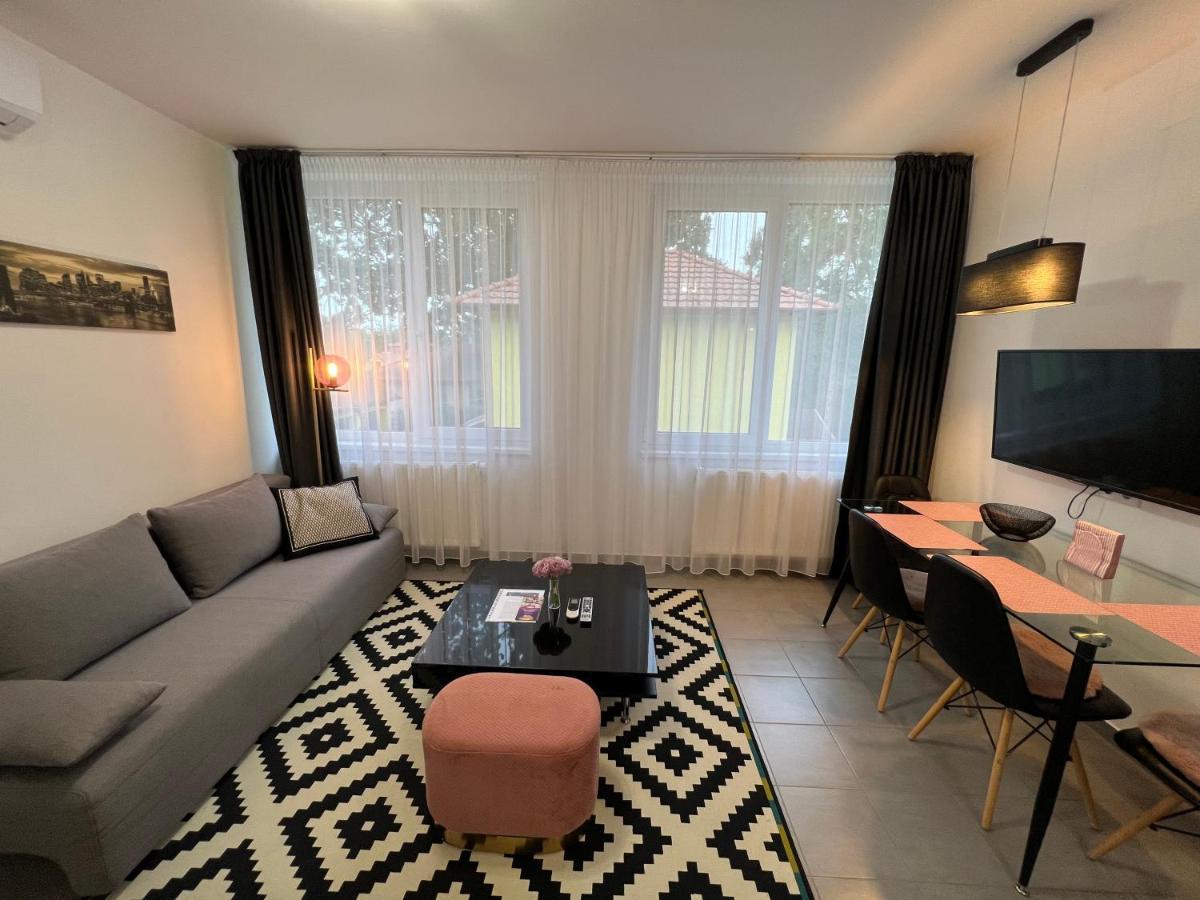Orosháza Spirit Homes Apartments מראה חיצוני תמונה