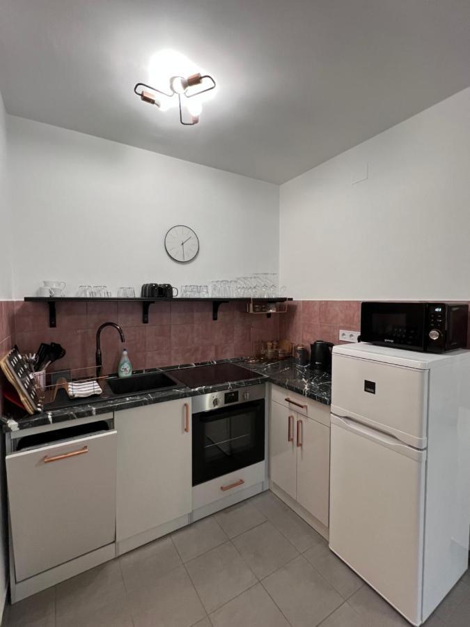 Orosháza Spirit Homes Apartments מראה חיצוני תמונה